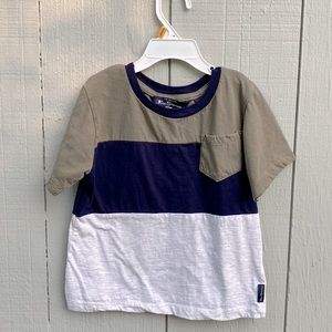 Ben Sherman boys / Kids cotton shirt front pocket, 3 tone color,side logo sz 5